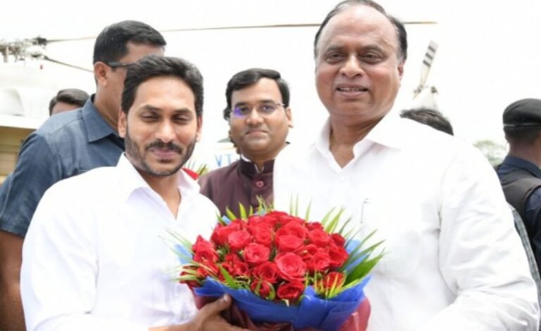 "Rift in YCP widens: MP Vemireddy Prabhakar Reddy resigns from party's primary membership"